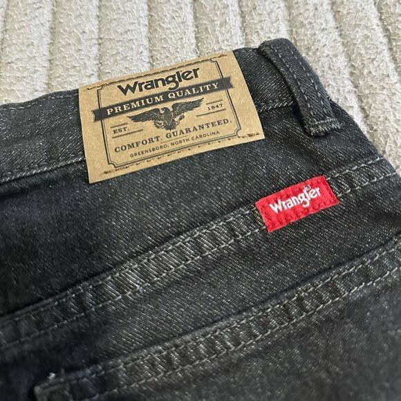 Wrangler Boy’s | Loose Fit Jean - Picture 8 of 8